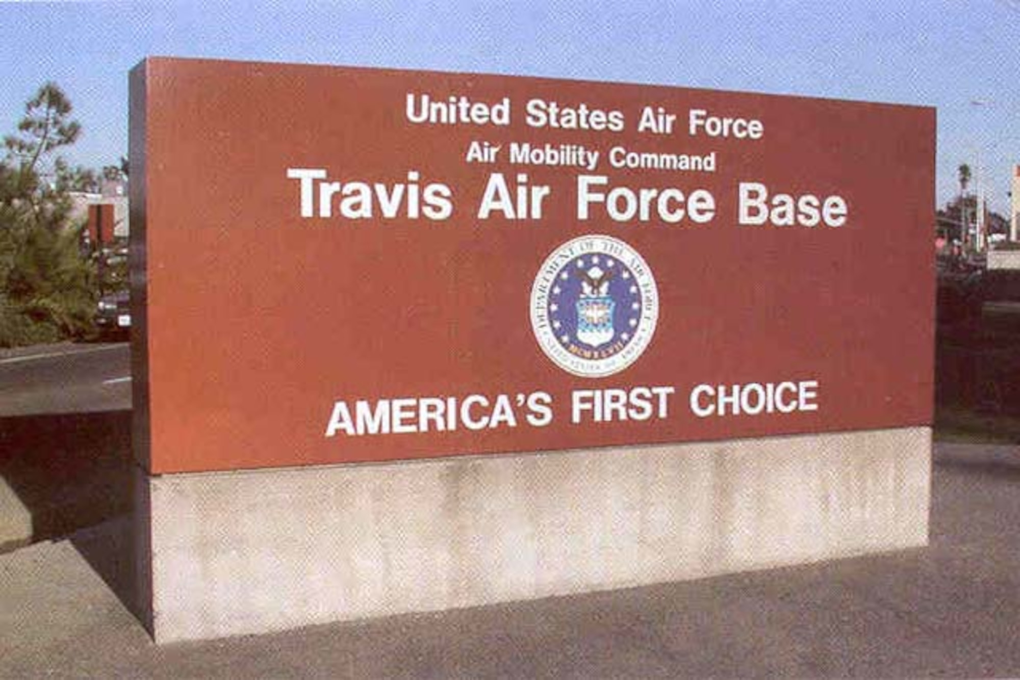 Travis AFB front gate sign