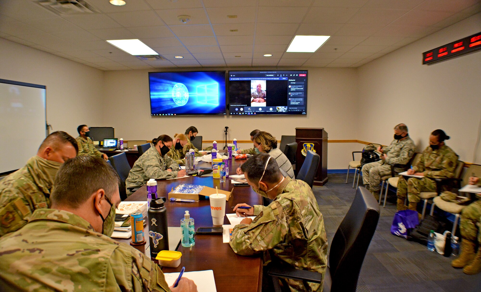 Reserve Citizen Airmen in the 960th Cyberspace Wing participate in a virtual Four Lenses course Nov. 16, 2020, at Joint Base San Antonio-Chapman Training Annex, Texas. The course was facilitated by Tech. Sgt. Demica McIntosh, 36th Medical Operations Squadron Mental Health NCO in charge, located at Andersen Air Force Base, Guam. (U.S. Air Force photo by Samantha Mathison)