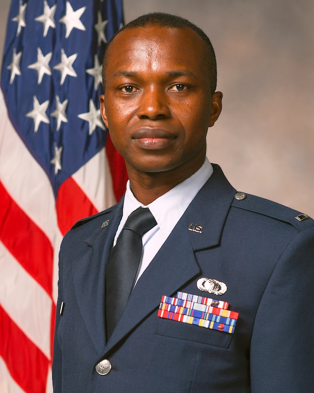 1st Lt. Samuel Nyamekye, a former Air Force Research Laboratory Aerospace System’s Directorate Airman, was recently named the 2021 Most Promising Engineer in Government in advance of the 35th Annual 2021 Black Engineer of the Year STEM Conference, to be held virtually Feb. 11-13. (Courtesy photo)