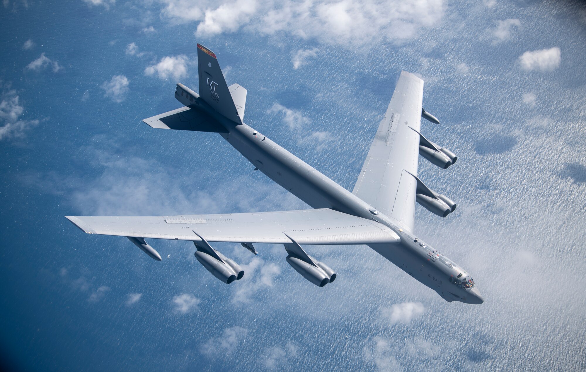 100th ARW fuels B-52 off Norwegian coast