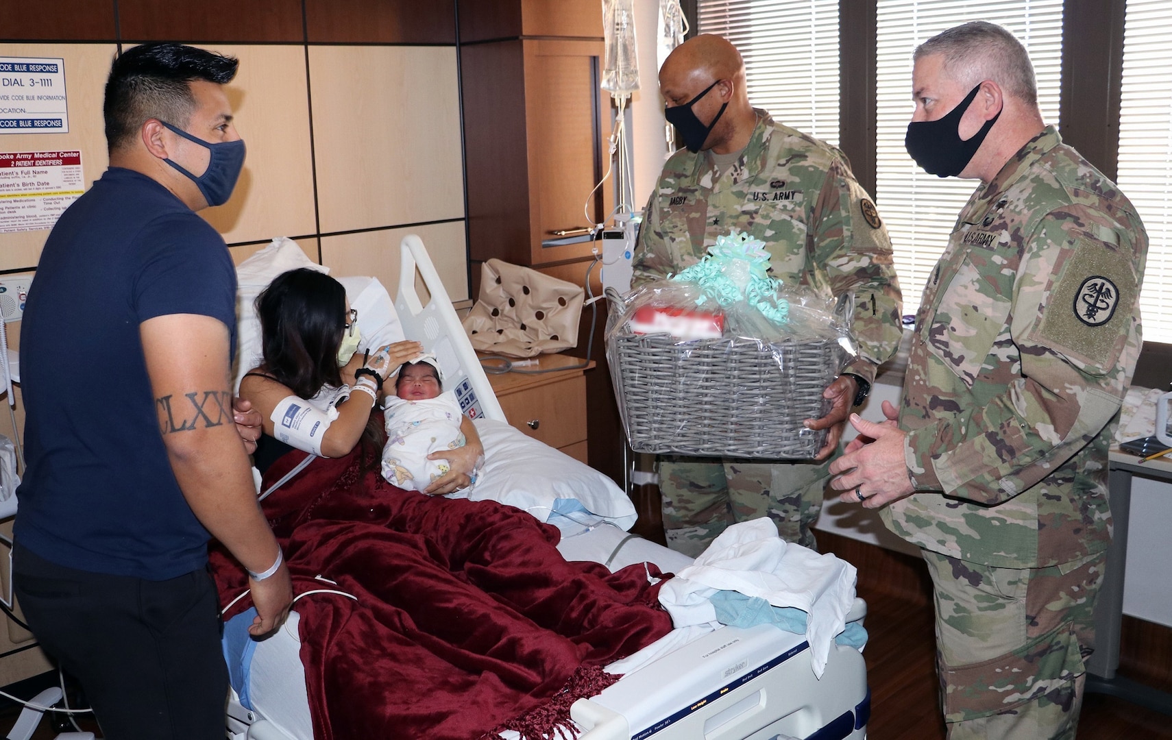 Air Force medic helps deliver wife's baby