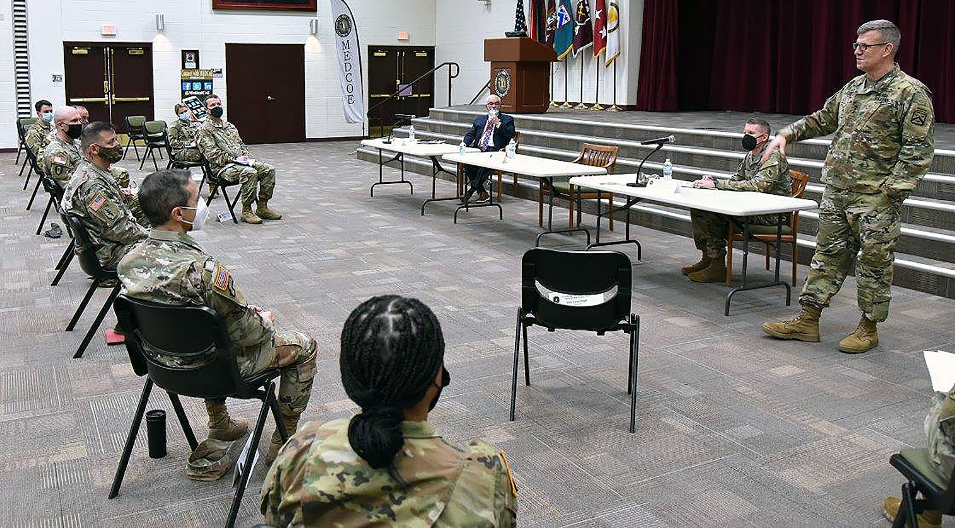 Combined Arms Center commanding general visits MEDCoE > Joint Base San  Antonio > News