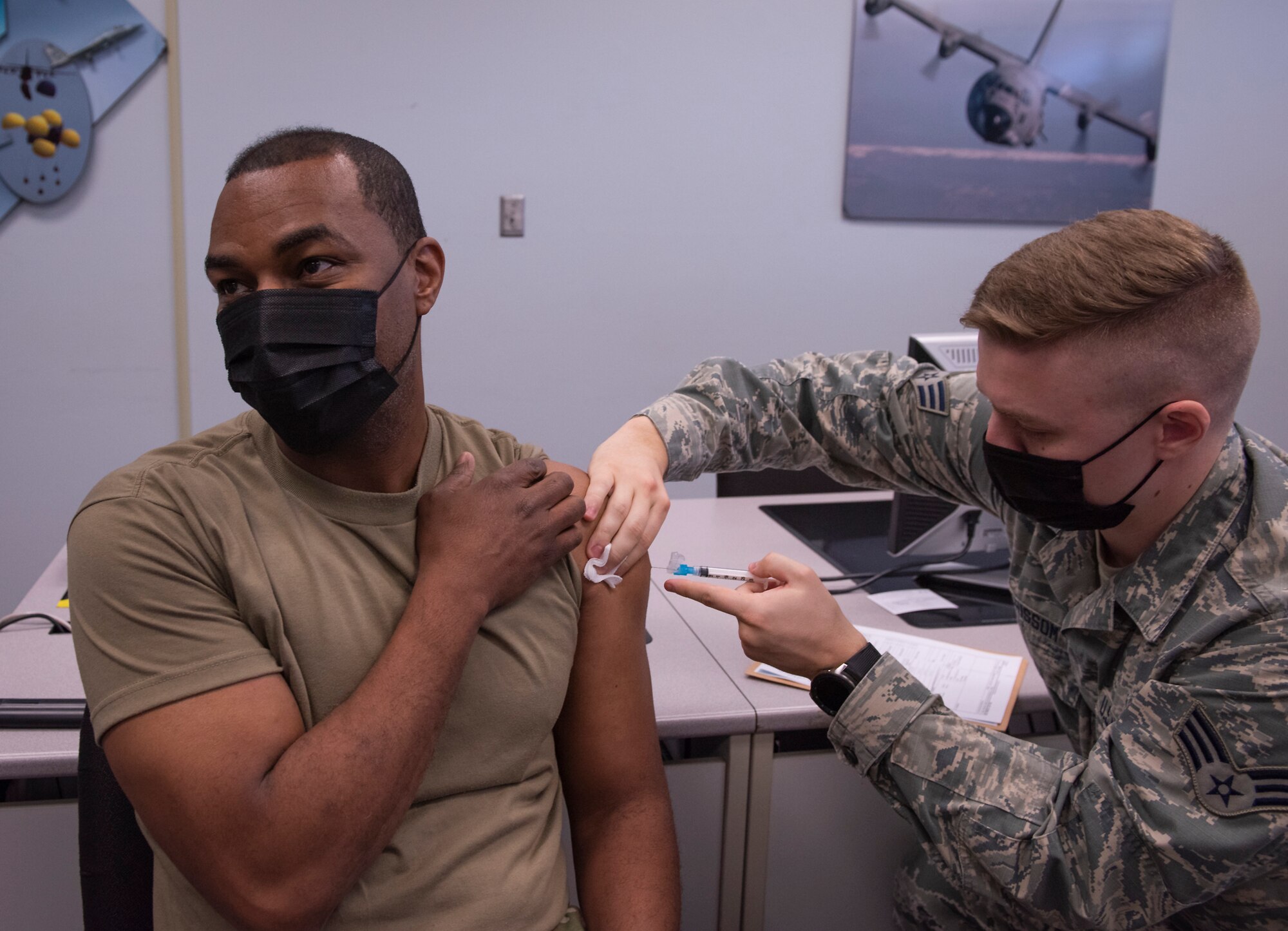 Leadership receive vaccine