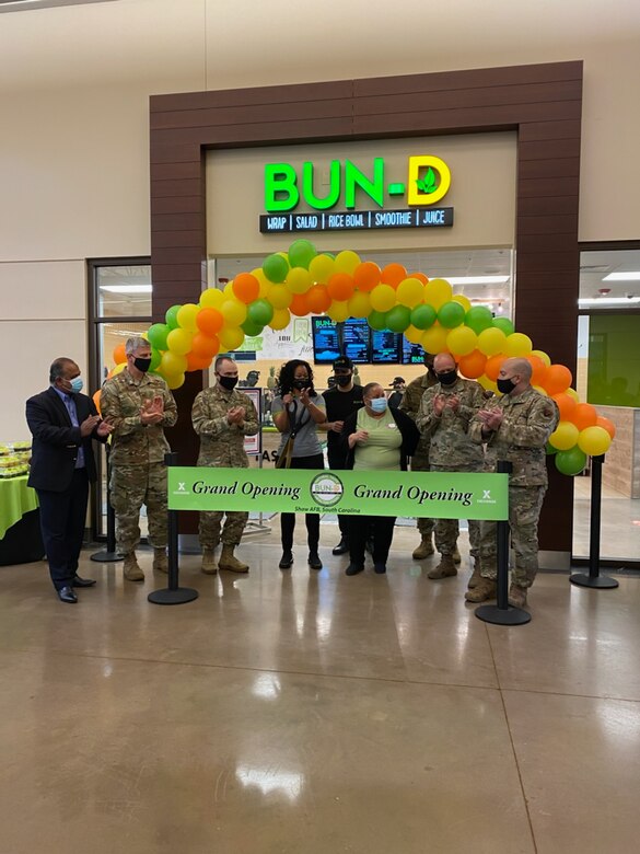 Shaw Air Force Base Exchange offers new dining option with BunD > Shaw
