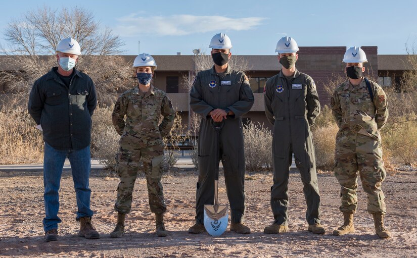 Groundbreaking news > Holloman Air Force Base > Display
