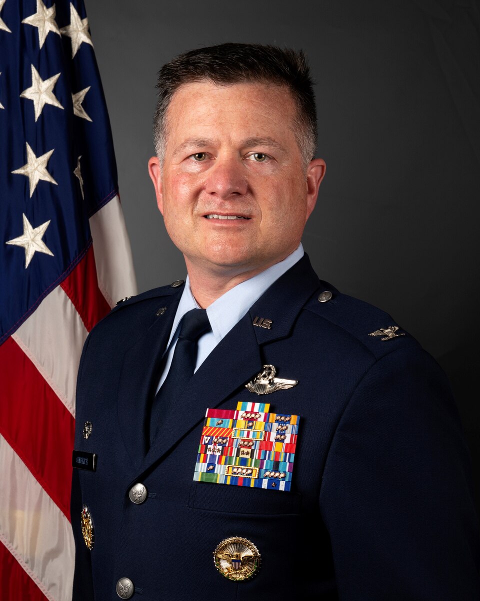 Official photo of Col. Jason N. Gingrich, 39th Air Base Wing commander