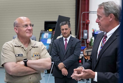 Chief of Naval Operations tours undersea vehicle lab during visit to NUWC Division Newport