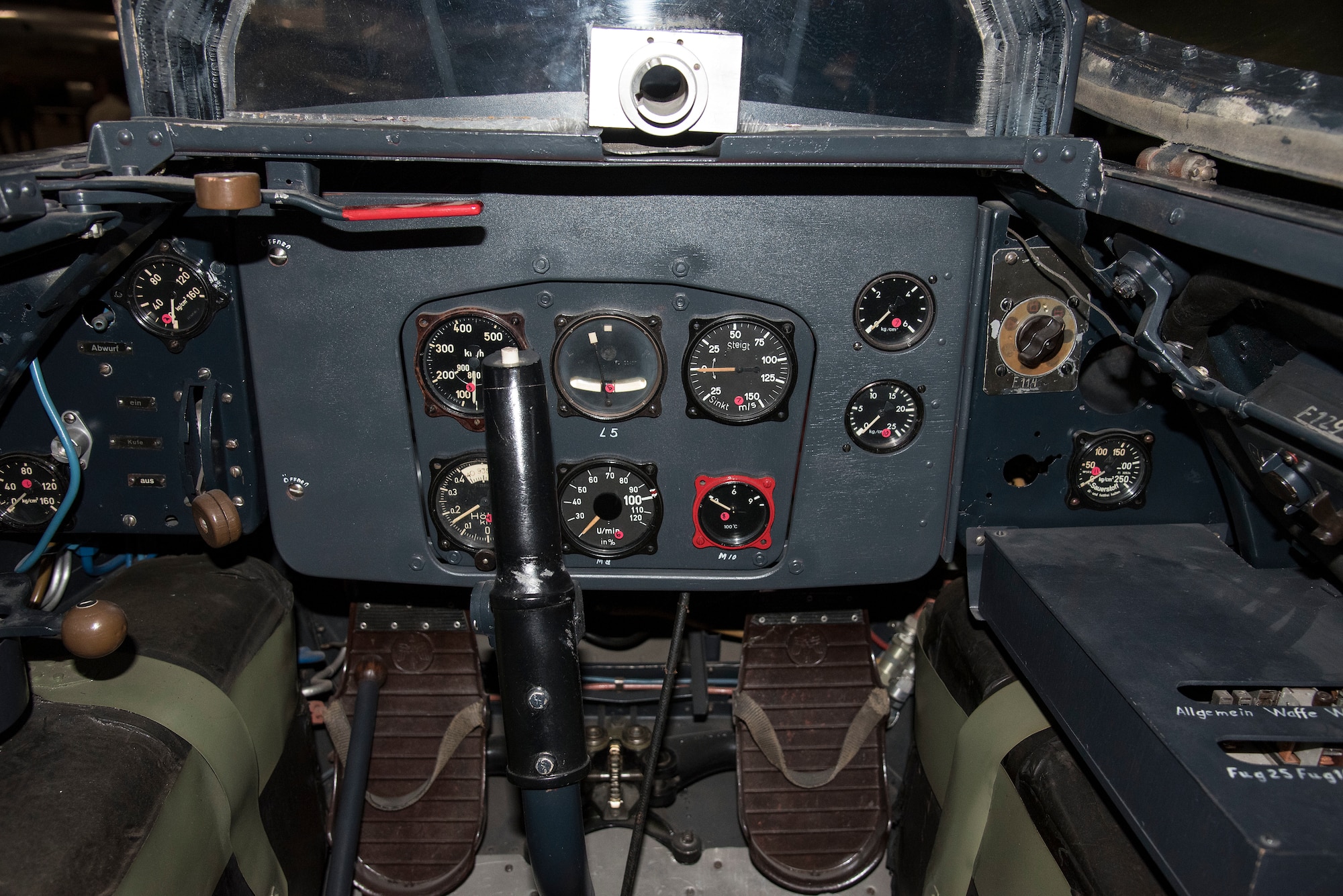Messerschmitt Me 163B cockpit