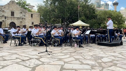 During an Independence Day concert held at The Alamo, July 2, 2021, “Fort Sam’s Own” 323d Army Band performed with the 313th Army Band, a U.S. Army Reserve band from Redstone Arsenal in Huntsville, Alabama. Army Bands promote the Army and our nation’s interest while enabling commanders to shape the environment and accomplish their mission. (U.S. Army Photo by Bethany Huff).