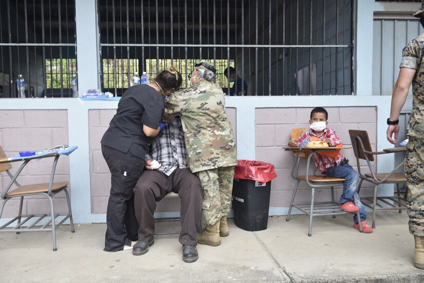 Enduring Promise: JTF-Bravo hosts Global Health Engagement in Honduras