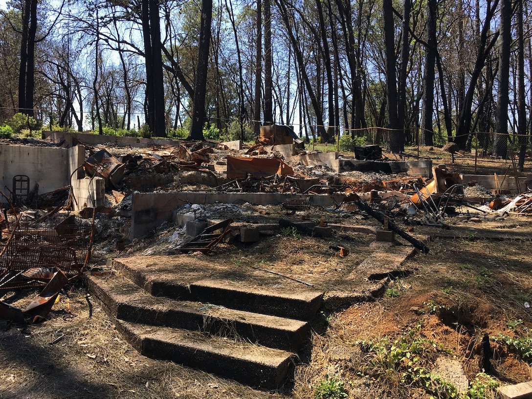 The remains of a house after the Camp Fire in Paradise, California (U.S. Army photo by James Frost).