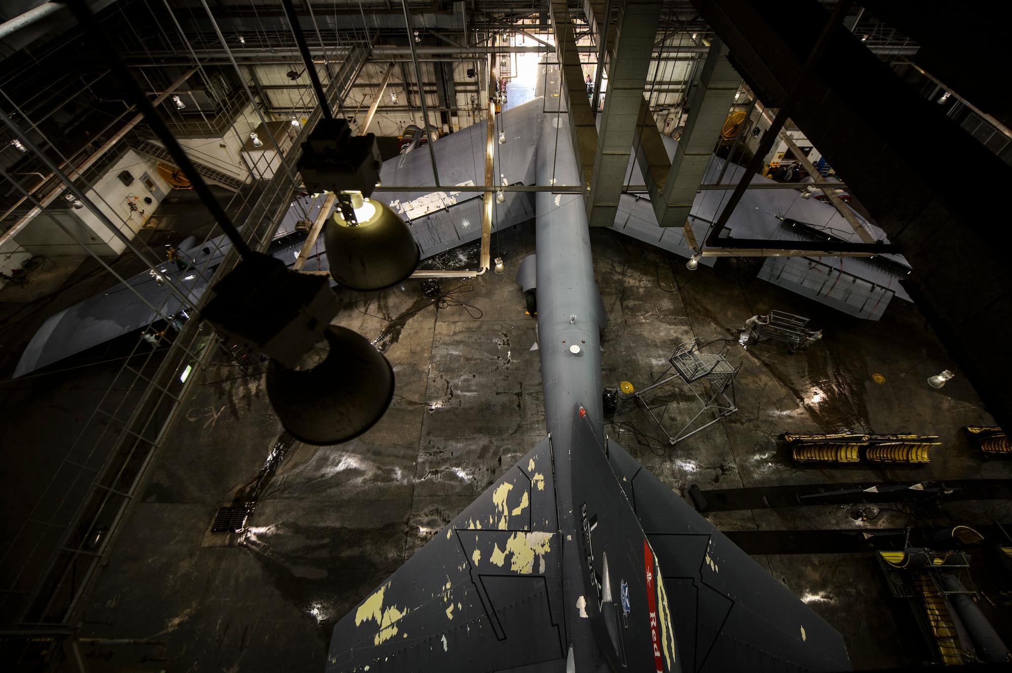 Airmen of the 2nd Maintenance Squadron wash a B-52H Stratofortress during phase maintenance process at Barksdale Air Force Base, La. (U.S. Air Force photo/Staff Sgt. Jonathan Snyder/3rd Combat Camera Squadron)
