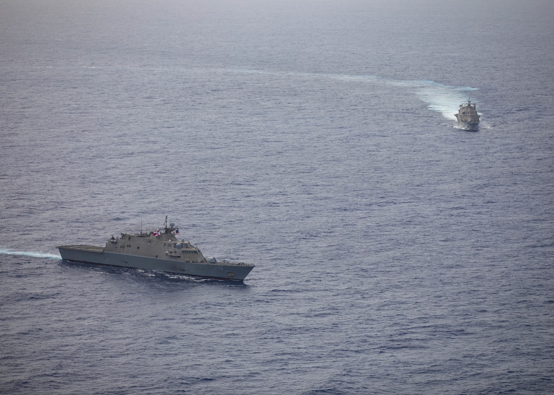 USS Wichita (LCS 13), USS Billings (LCS 15), and their embarked aviation detachments participate in a maritime training exercise with the Freedom-variant littoral combat ship USS Sioux City (LCS 11).