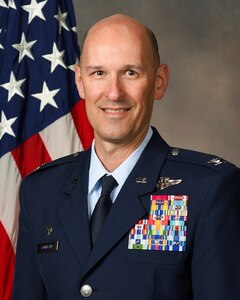 official photo of col woodard
