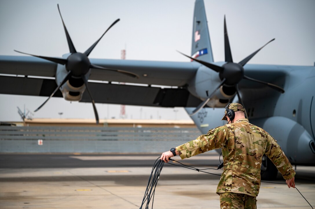 75th EAS flies local in DJ