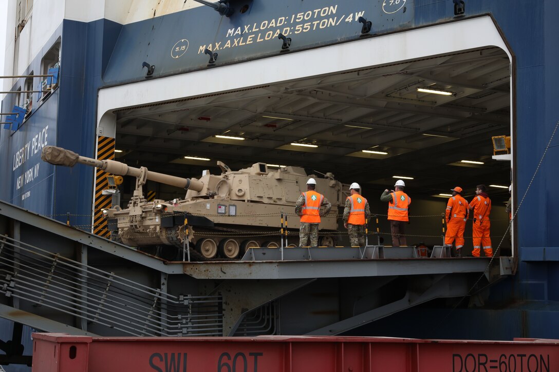 1st ABCT, 1ID arrives for Atlantic Resolve