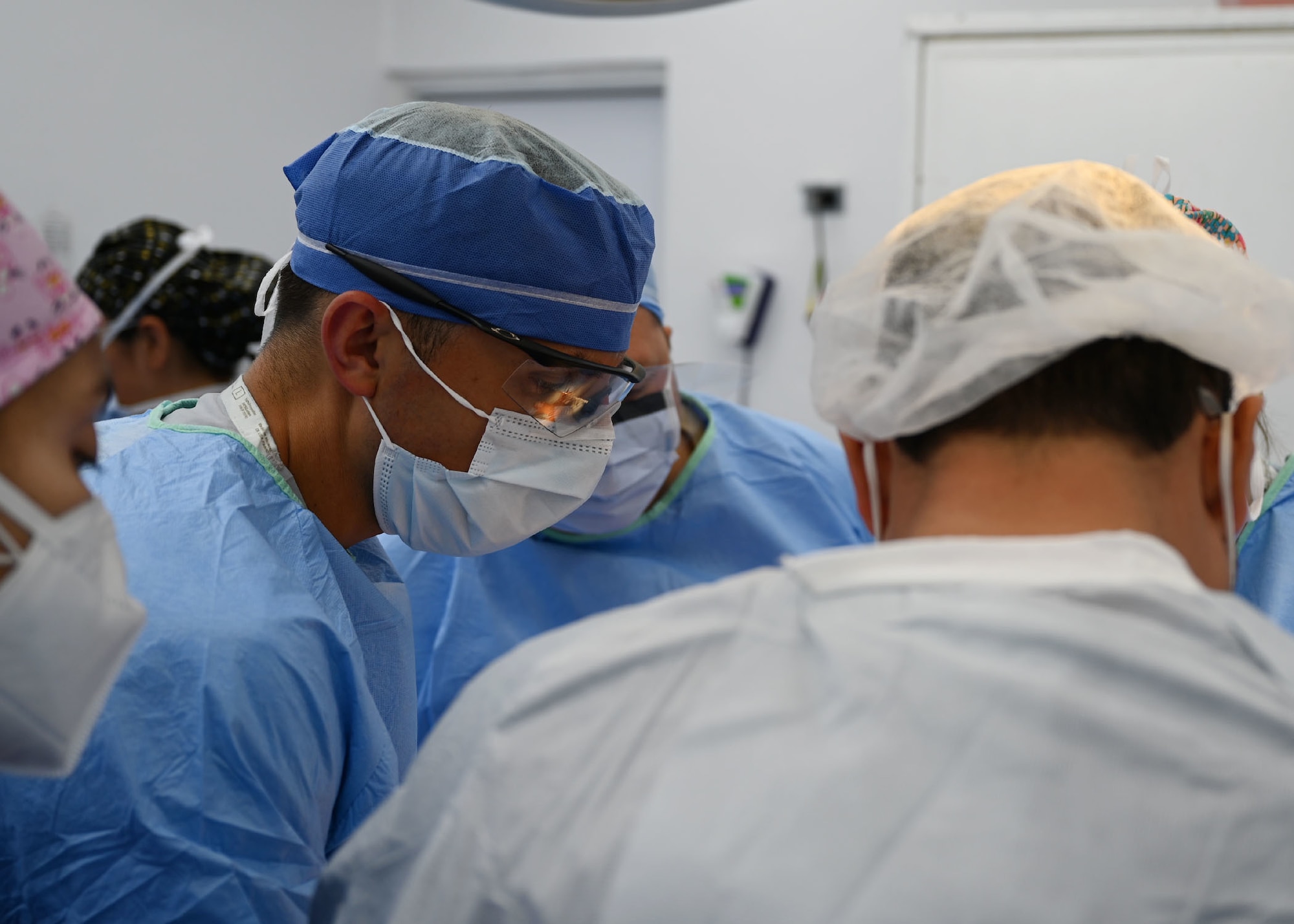 U.S. military doctors arrived in Choluteca for a urologic surgical readiness exercise to provide essential surgeries to pre-selected Honduran patients.