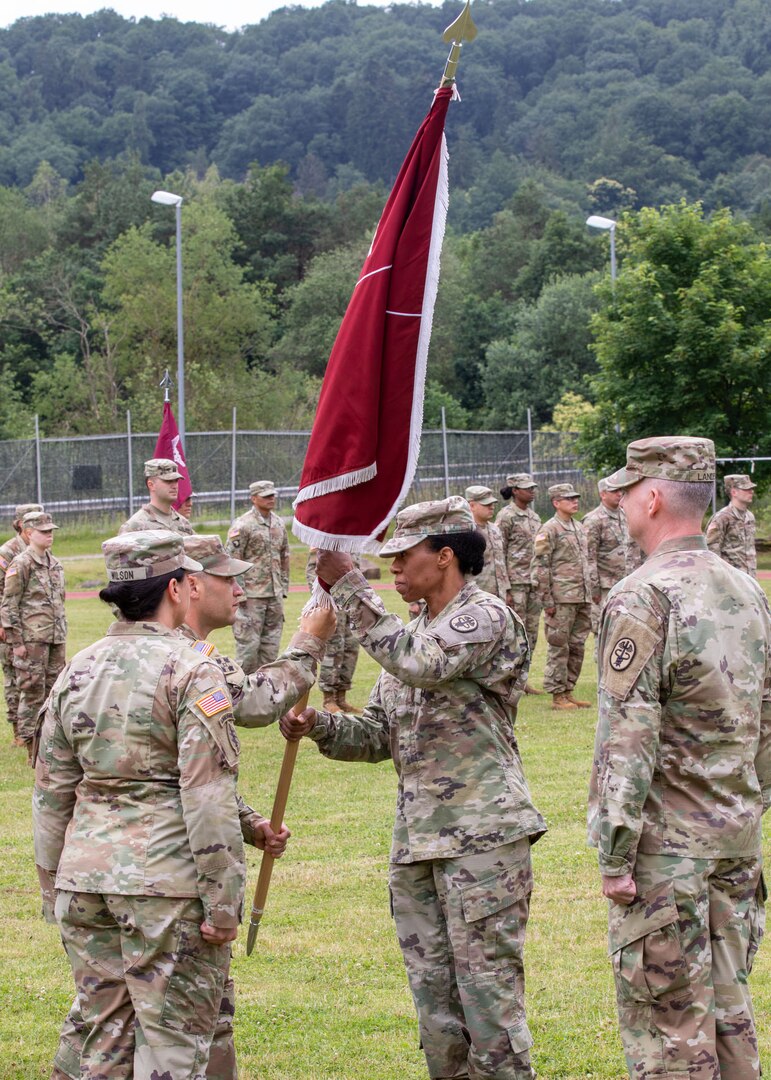 LRMC Troop Command bids farewell to commander, welcomes new top