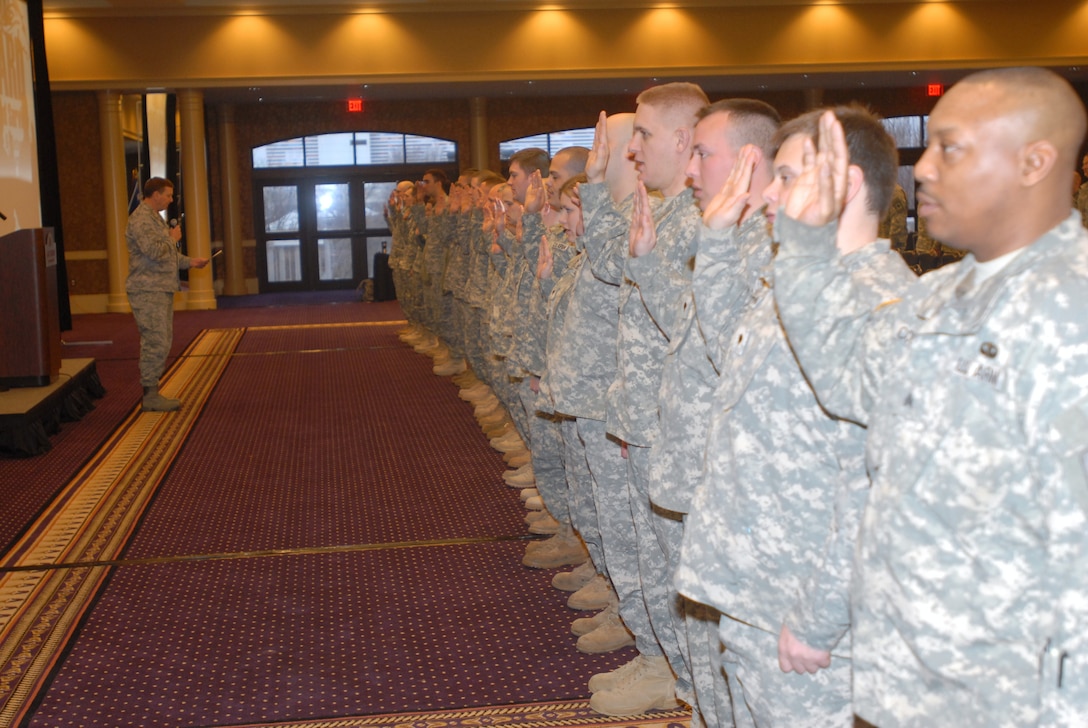 More than 30 Kentucky National Guardsmen reenlisted following a retention symposium at the Galt House.