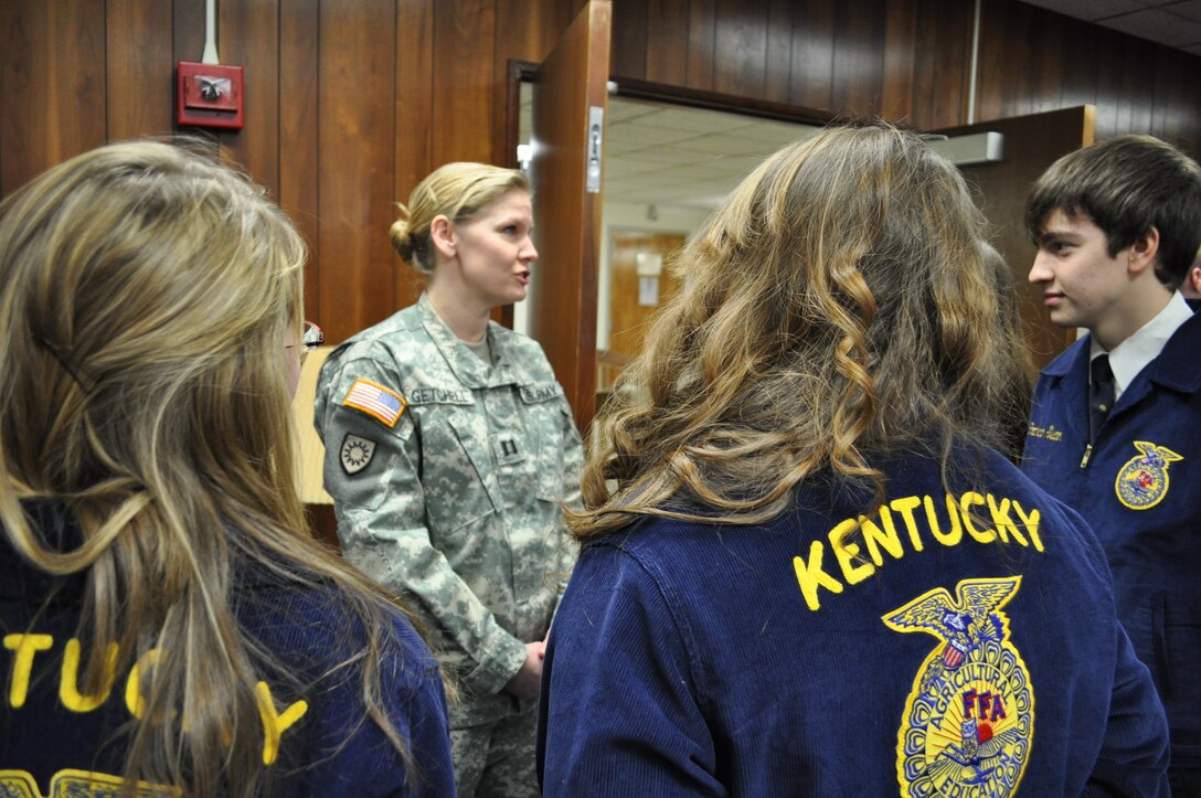 Capt. Carla Getchell, KYADT 3 women's empowerment coordinator, chats with members of Future Farmers of America in Frankfort, Ky., Jan. 27.