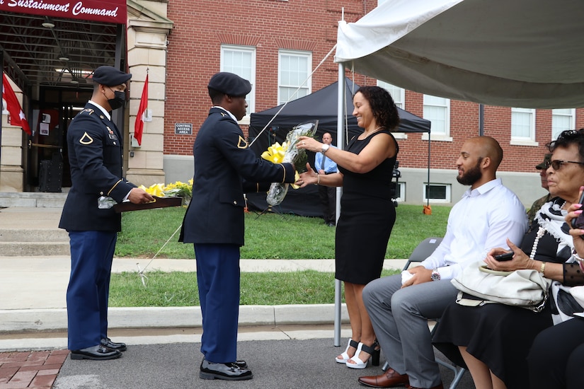 1st Tsc Welcomes New Commanding General At Fort Knox U S Army