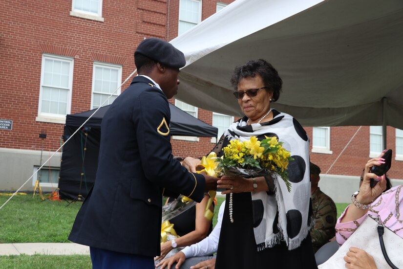 1st Tsc Welcomes New Commanding General At Fort Knox U S Army