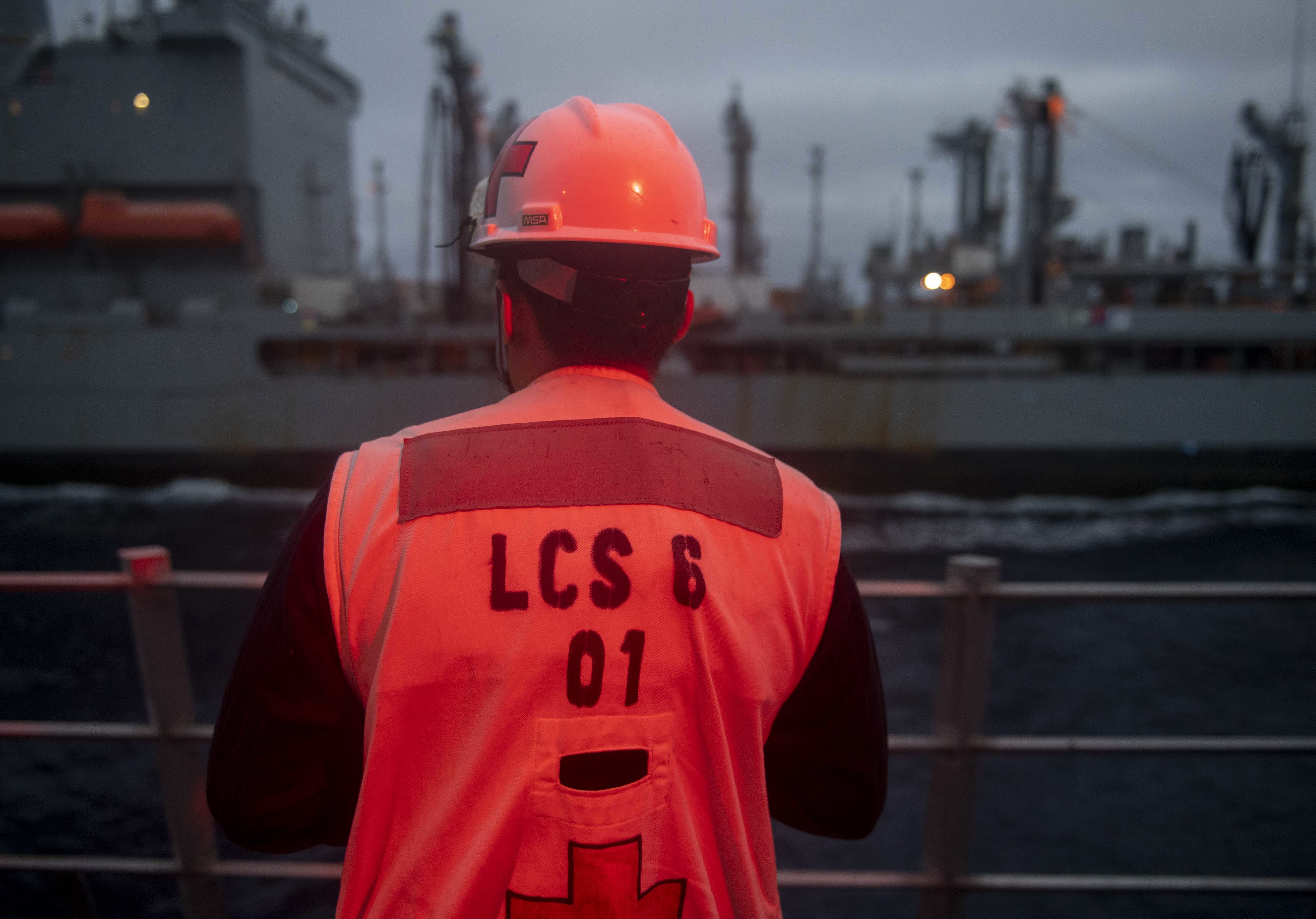 USS Jackson (LCS 6) conducts a replenishment at sea with the Henry J. Kaiser-class fleet replenishment oiler USNS Henry J. Kaiser (T-AO 187).