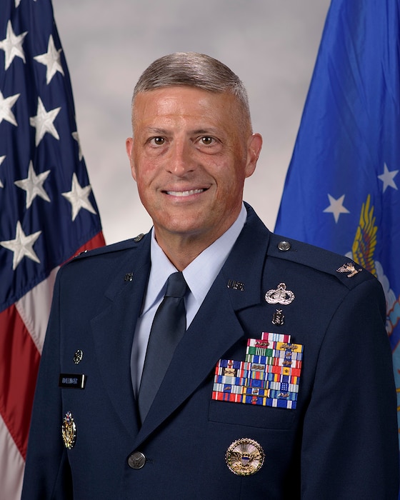 Col. Hollinger official photo