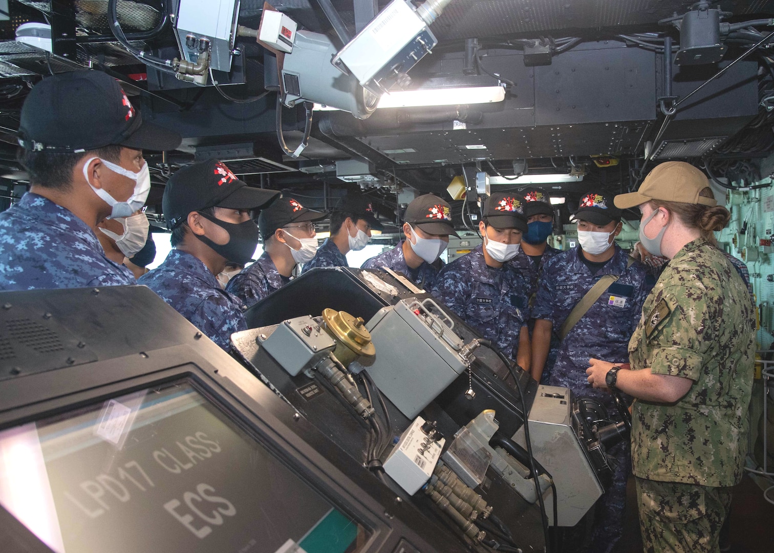 USS Green Bay Hosts Japanese National Defense Academy Midshipmen