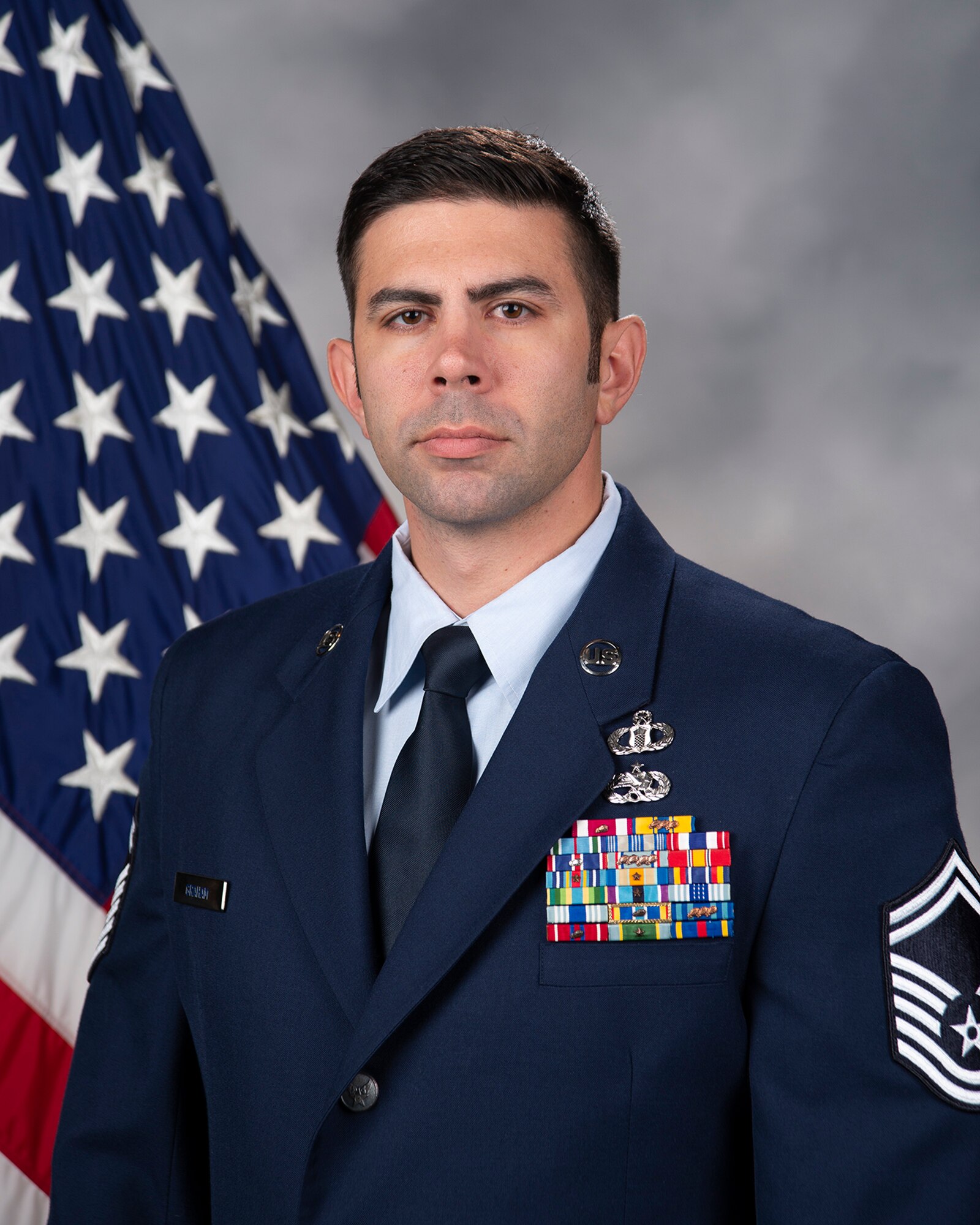Senior Master Sgt. Daniel Graham official photo.