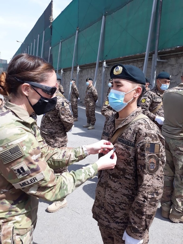 Military Partnership Program sees Soldiers volunteer at area school > Joint  Base Elmendorf-Richardson > Articles