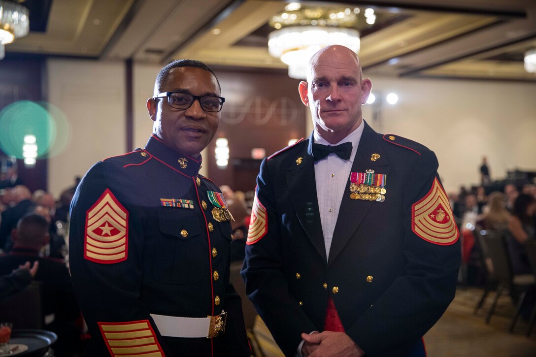 The 19th Sergeant Major of the Marine Corps, Sgt. Maj. Troy E. Black, attends the Marine Corps Aviation Association (MCAA) Awards Banquet, Dallas, Tx, July 22, 2021. The Sergeant Major of the Marine Corps attended to present the Marine aviators who received 2021 awards. The MCAA is a non-profit organization that recognizes professional excellence in Marine aviation, educates the public on its history and heritage, and annually awards 28 Marine Corps Aviation Awards. (U.S. Marine Corps photo by Sgt. Victoria Ross)