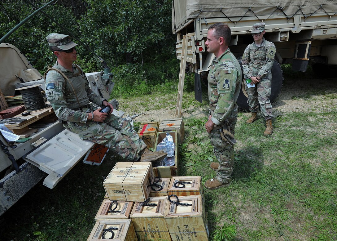 469th Engineer Company Soldiers explode into action