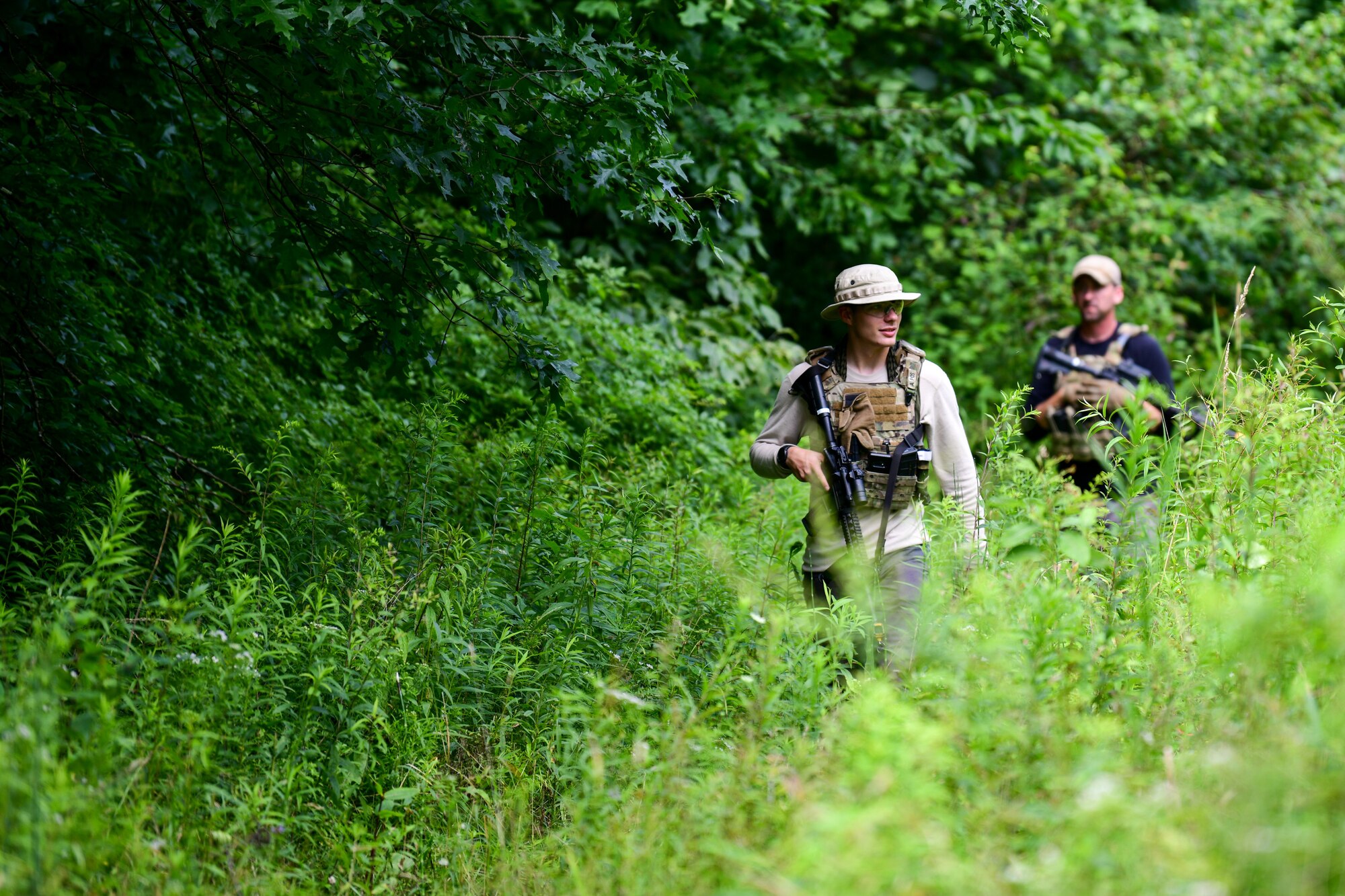 The Integrated Defense Leadership Course provides Reserve Defenders with intensely focused hands-on training to achieve and maintain combat readiness.