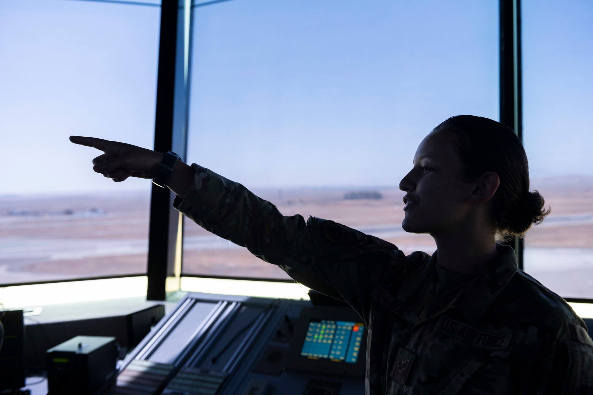 Civil Air Patrol cadets visit Travis AFB