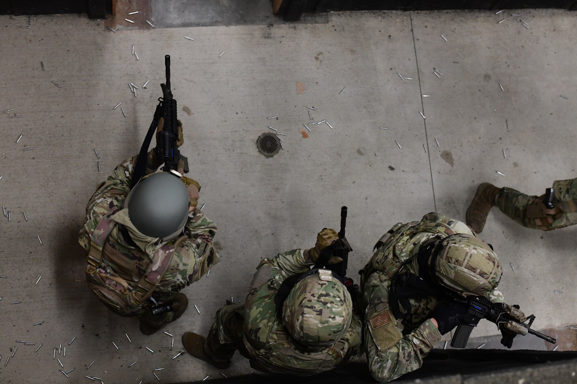 The Integrated Defense Leadership Course provides Reserve Defenders with intensely focused hands-on training to achieve and maintain combat readiness.