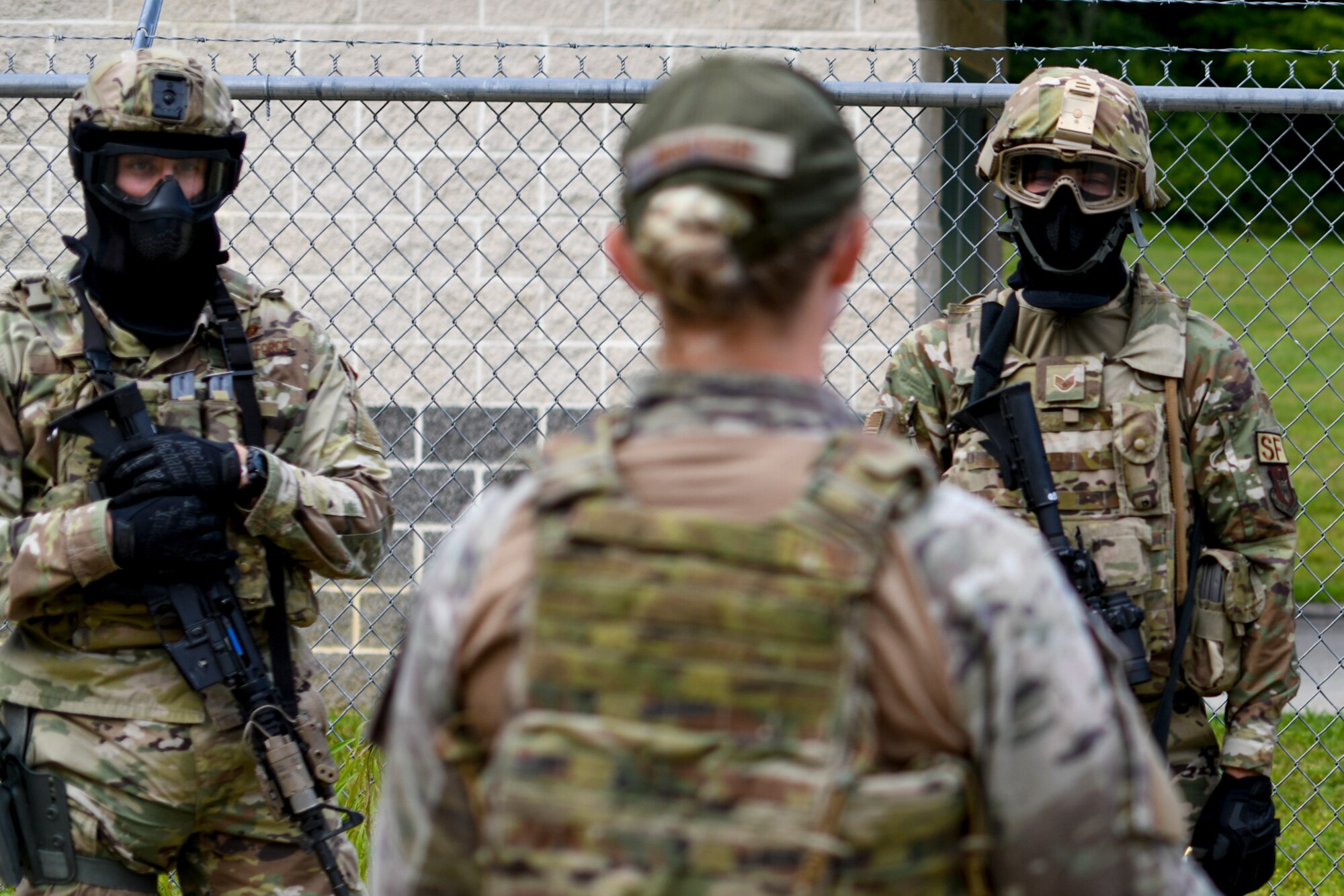 The Integrated Defense Leadership Course provides Reserve Defenders with intensely focused hands-on training to achieve and maintain combat readiness.