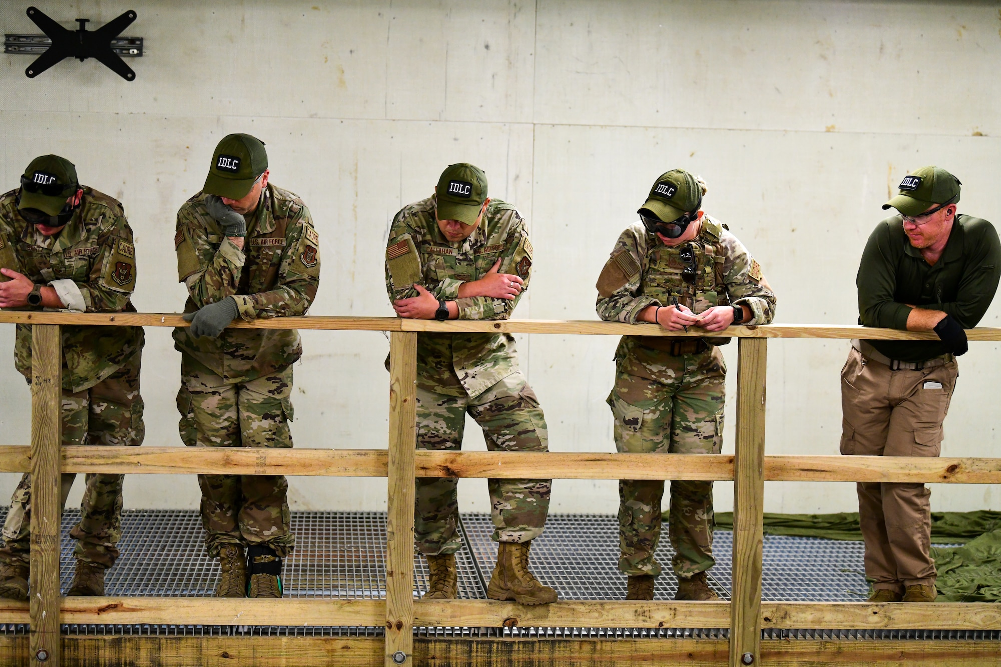 The Integrated Defense Leadership Course provides Reserve Defenders with intensely focused hands-on training to achieve and maintain combat readiness.