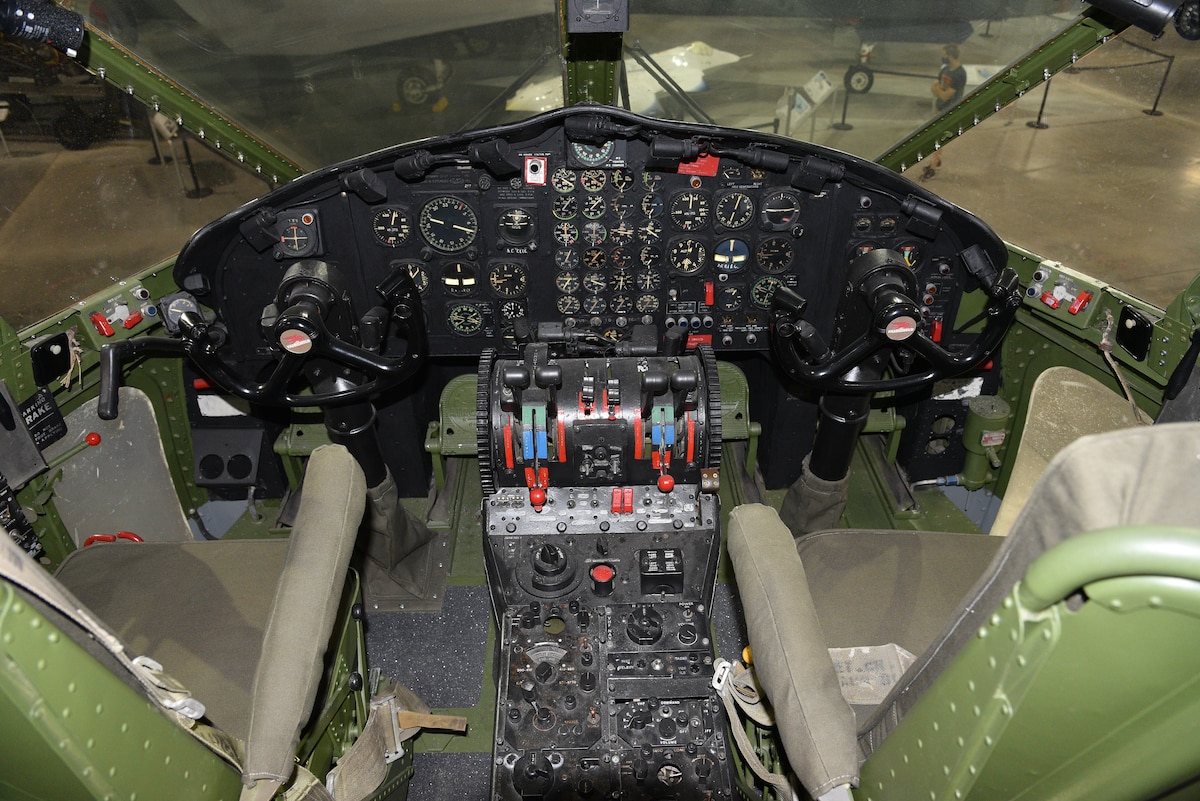 049 FAIRCHILD ラジオコントロール飛行機 s-l1200.png