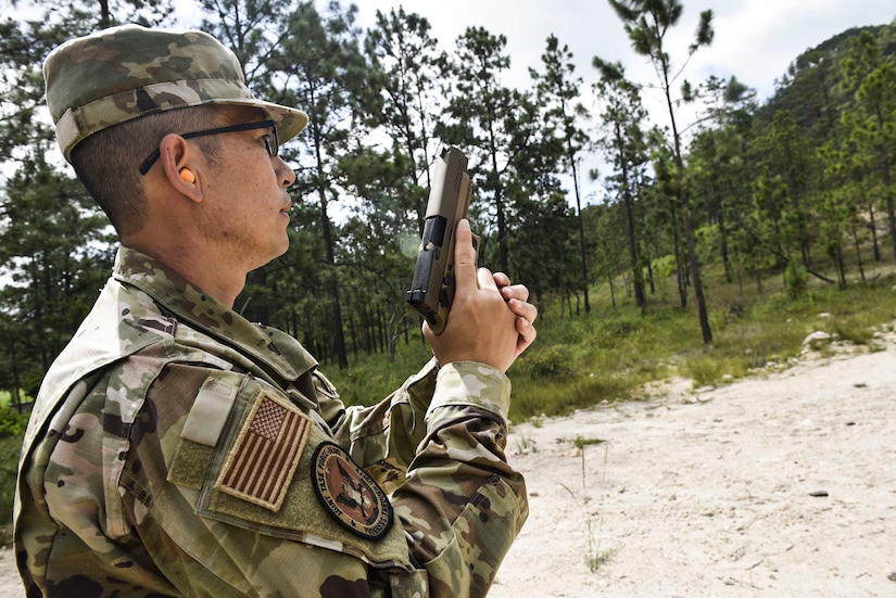 Building readiness: Joint service members qualify on M17