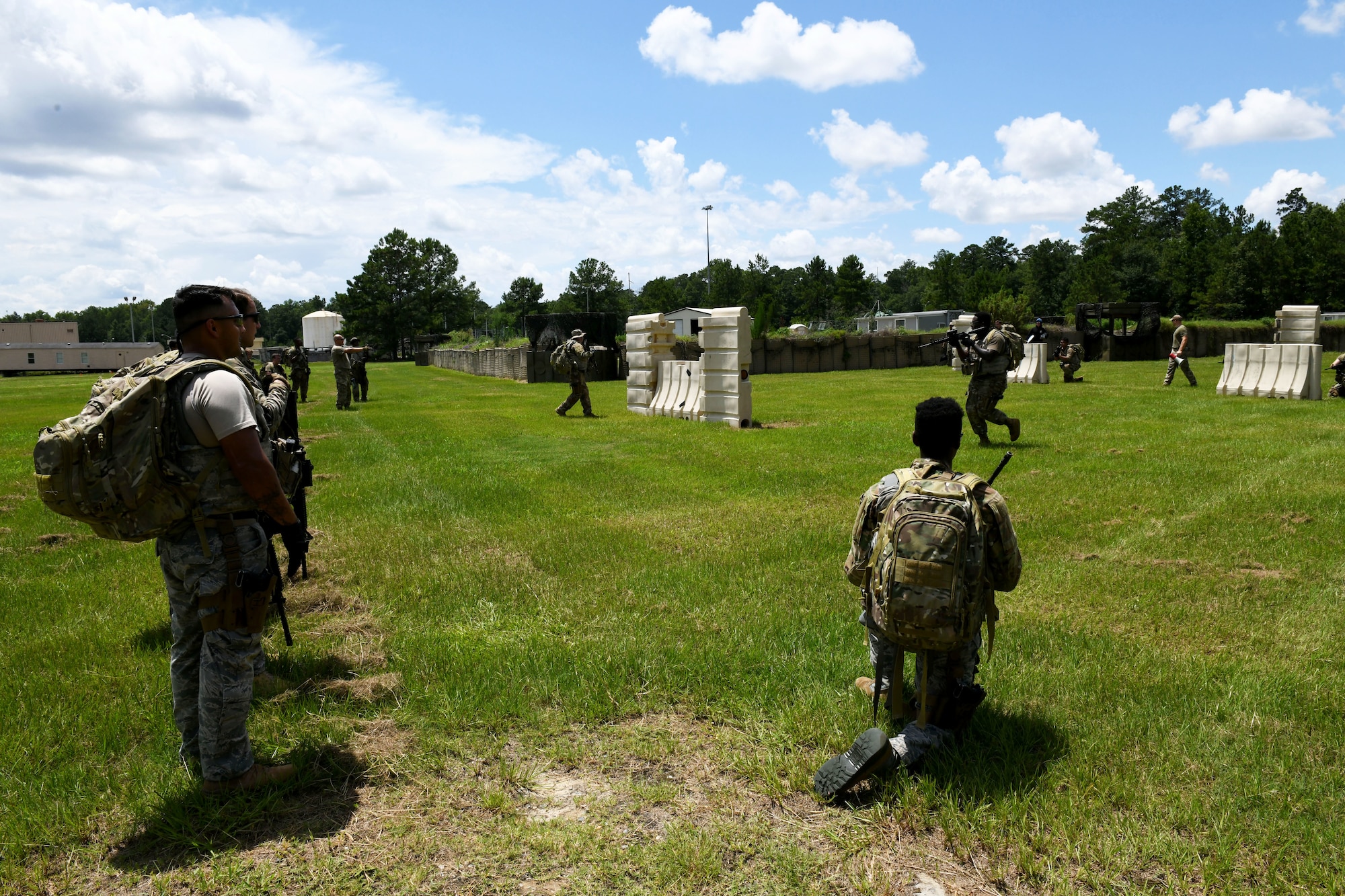 Military members running to barricades