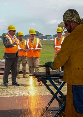 Man demonstrates disposition at an exercise.