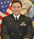 LCDR Horton Wins McGinnis Family Award