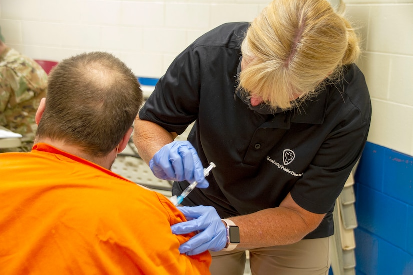 Kentucky Guard Strike Teams support Kentucky Department of Corrections