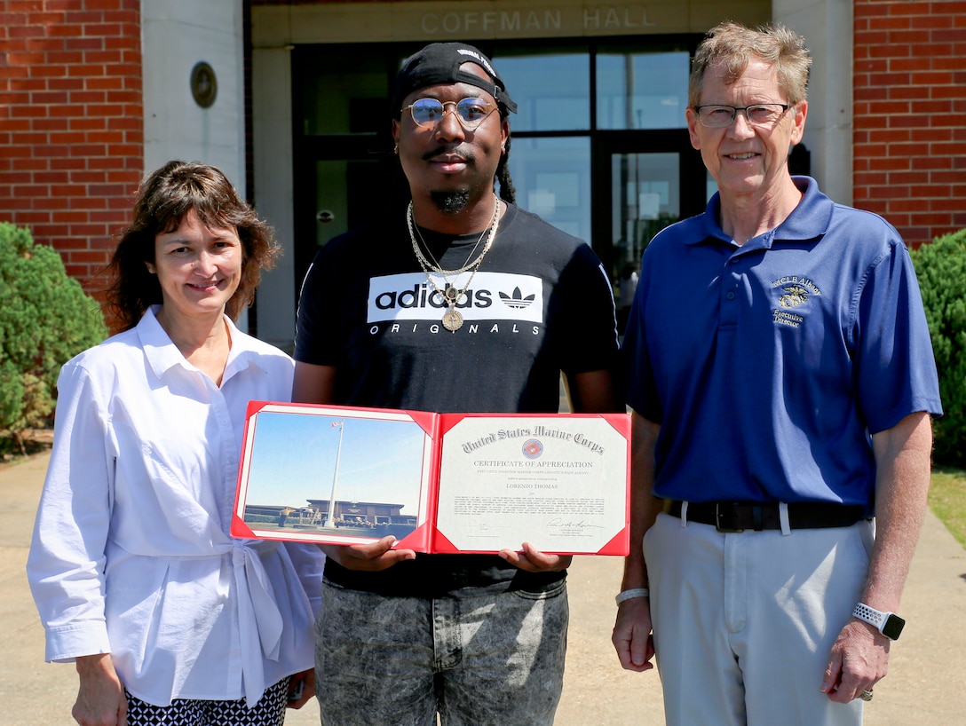 The first group of Marine Corps Logistics Base Albany interns from Albany Technical College each received a Certificate of Appreciation for their service. There were seven interns total serving over a 12-week period. 

William Sandefur, Lorenzo Thomas and Tanesha Tumblin received their certificates from Leonard Housley, executive director, MCLB Albany, during a ceremony on base, June 1. Thomas and Tumblin were hired for full-time employment by the contract company working with the base's Communications and Information Systems Division. The group performed well and were beneficial to the divisions they served.

Not pictured are Rateque Waters, Kateria Taylor, Tora Williams and Oscar Conley.