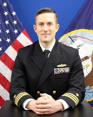 Commander Ben McCarty, USS Shiloh (CG 67)