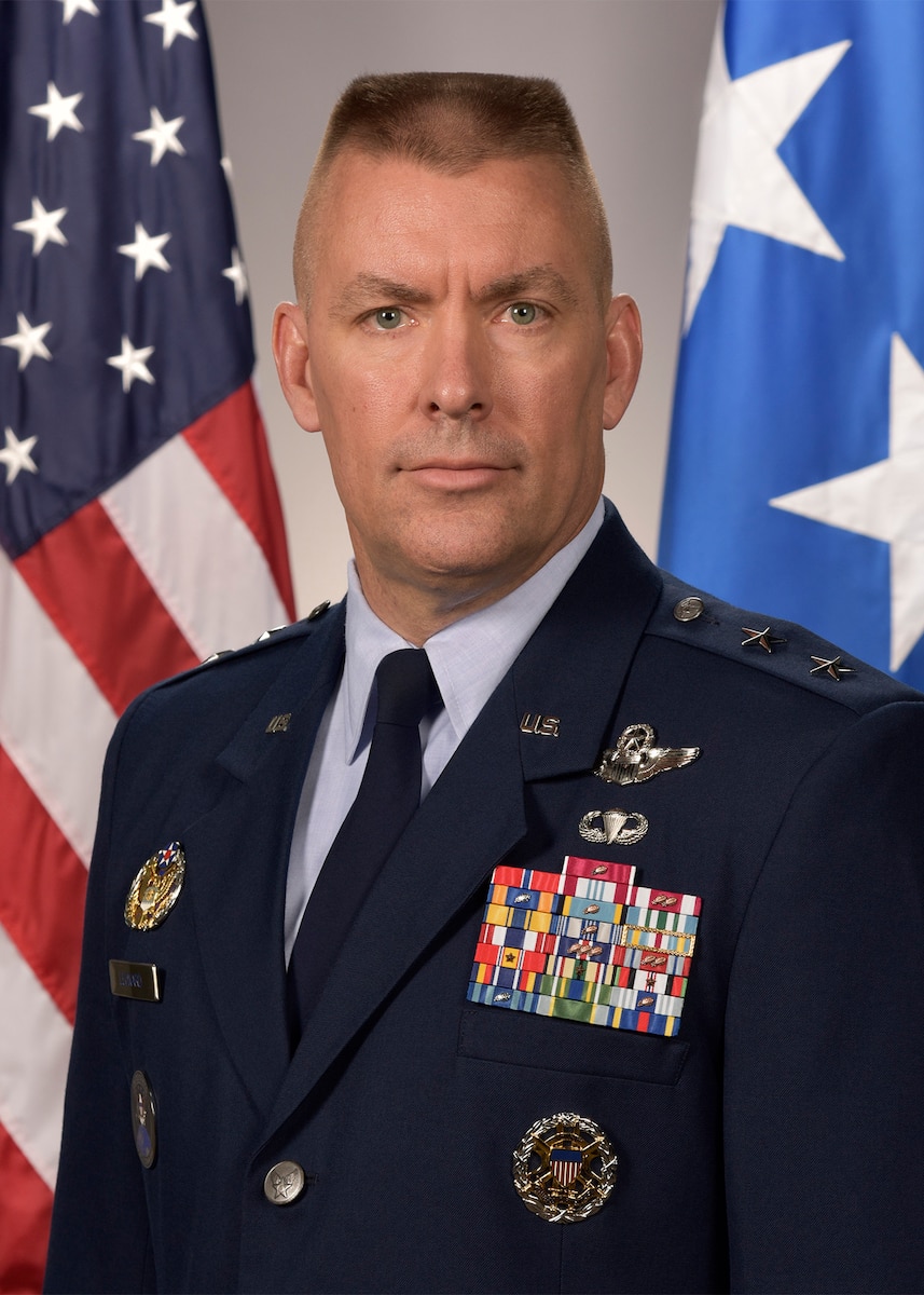 This is the official portrait of Maj. Gen. Brook J. Leonard.