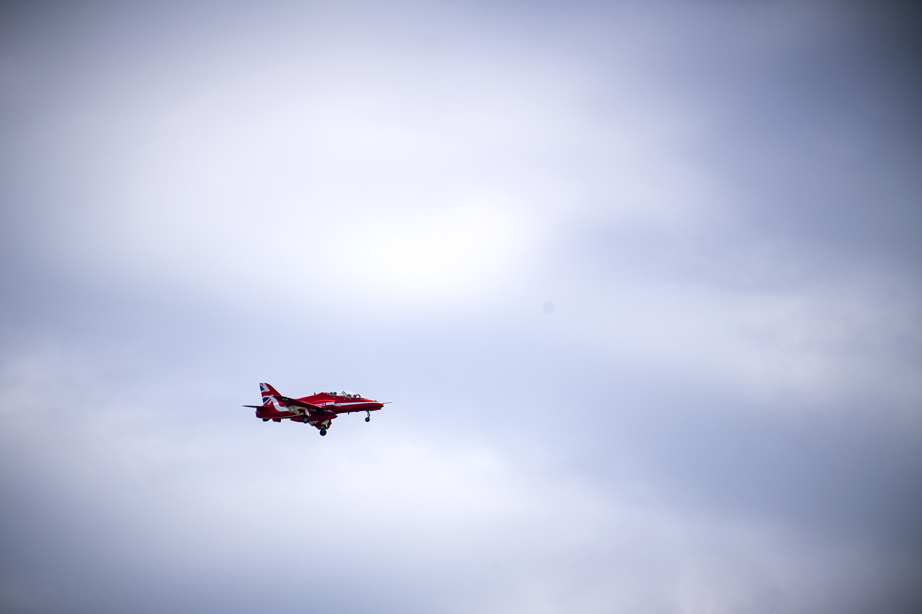 red arrows iphone wallpaper