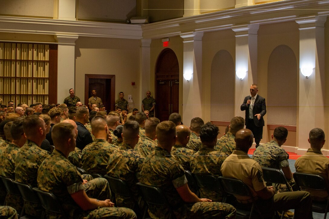 Rob Jones, Afghanistan veteran and motivational speaker, speaks to Marine Barracks Washington personnel during a seminar at MBW, June 09, 2021.