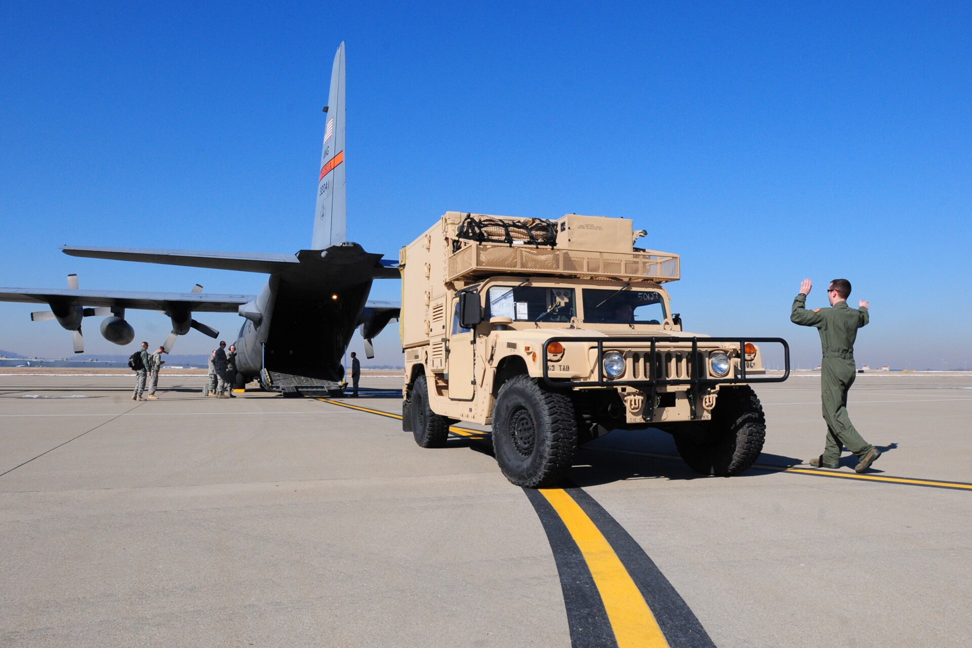 Kentucky signal soldiers put 24-hour response package to test